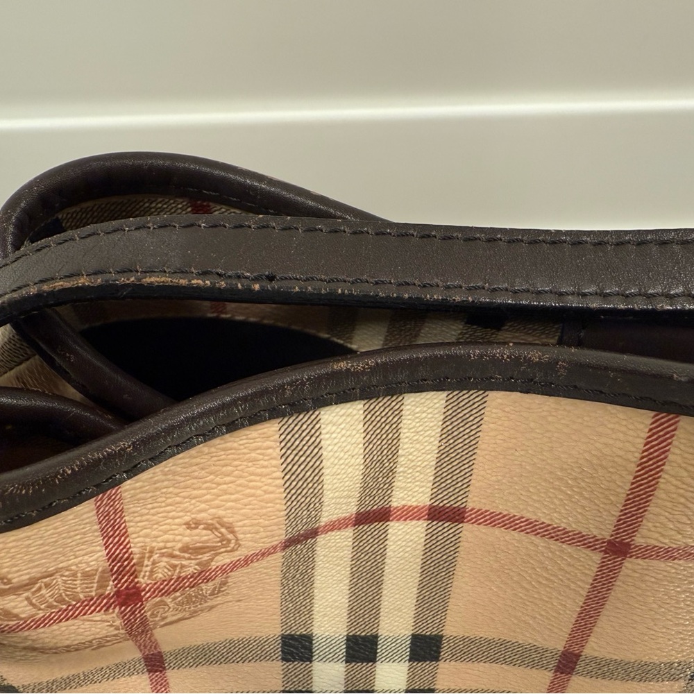 BURBERRY Classic Tote Handbag - Picture 5 of 5